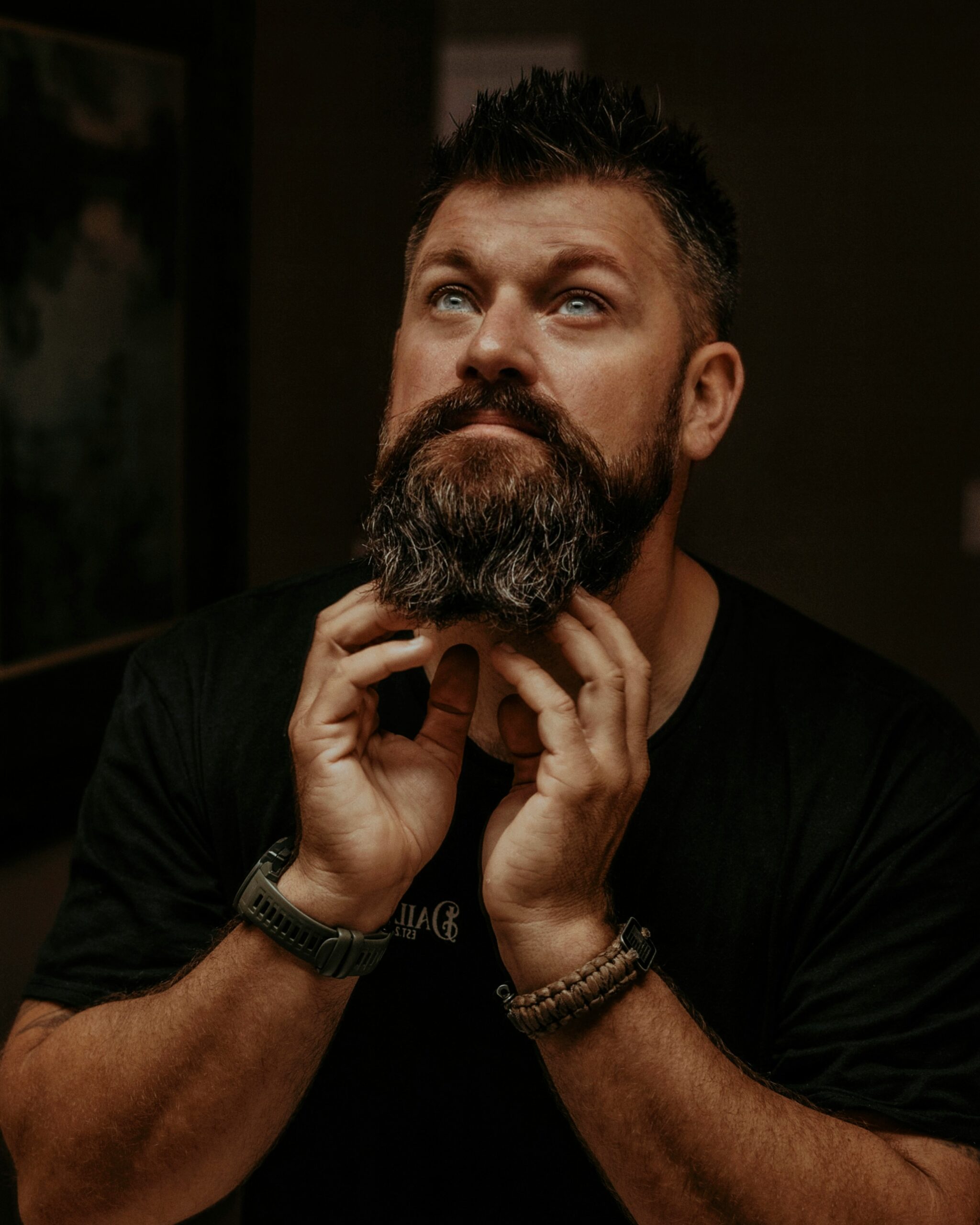 Como Crescer a Barba Mais Rápido: O Guia Completo