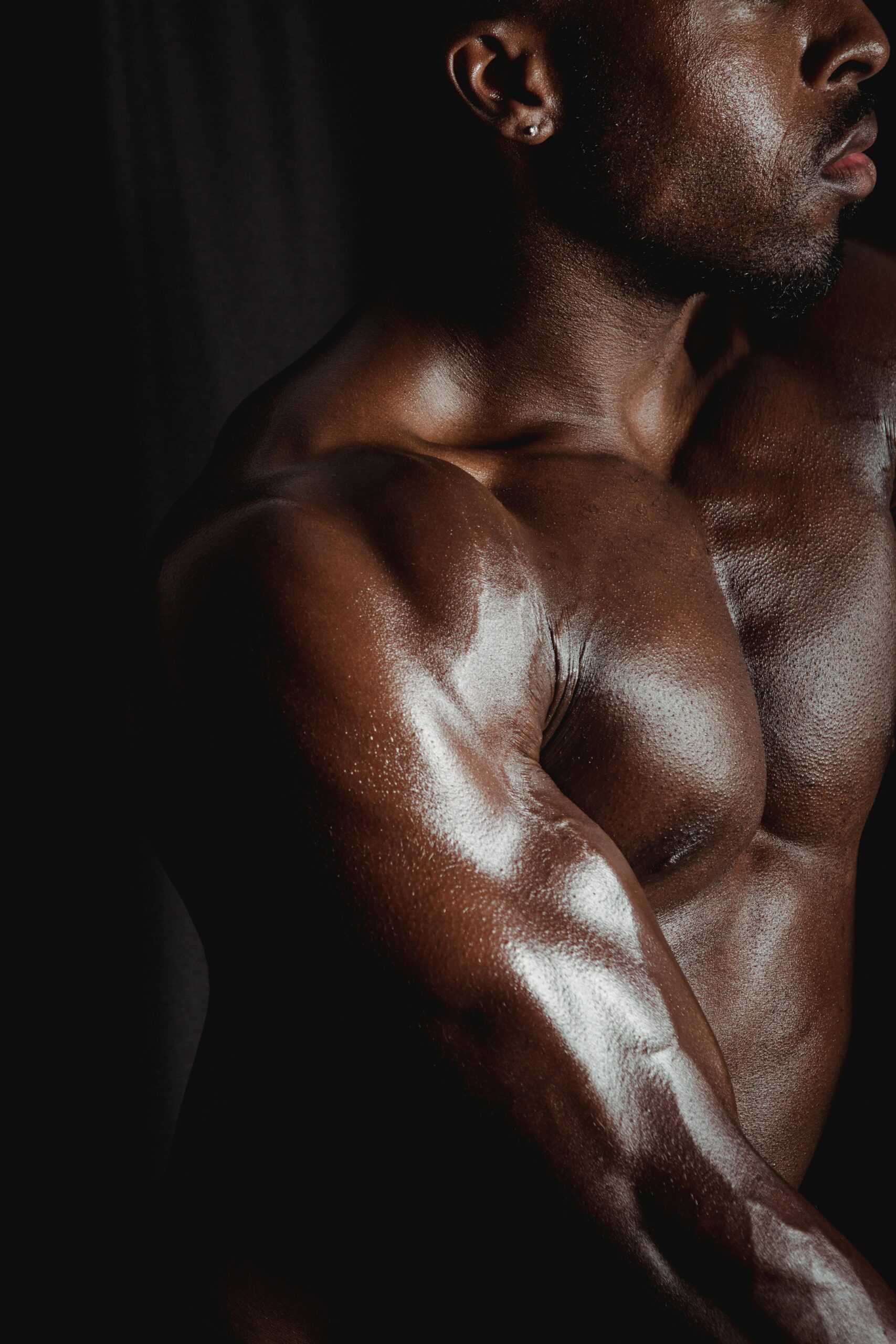 Pele Oleosa Masculina: Como Controlar o Brilho de Vez